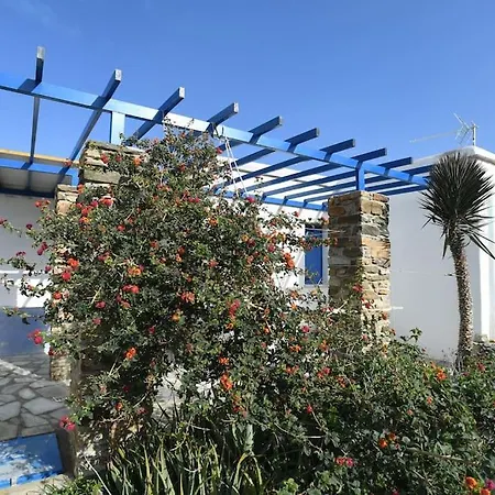 Apartamento Lovely For 2 Ppl In Tinos *
