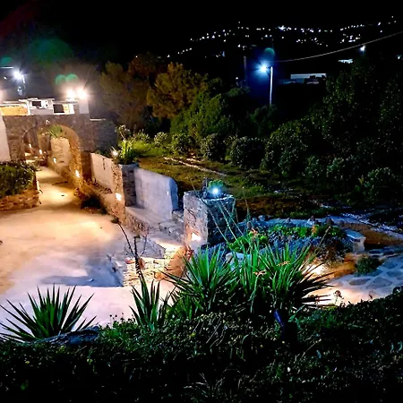 Lovely For 2 Ppl In Tinos Apartamento