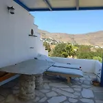 Lovely For 2 Ppl In Tinos Apartment *